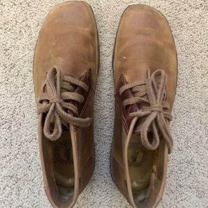 Clarks Originals Wallabee Rare Smooth Top